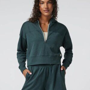 Vuori Halo Half Zip Cropped Hoodie NEW - Grove Heather